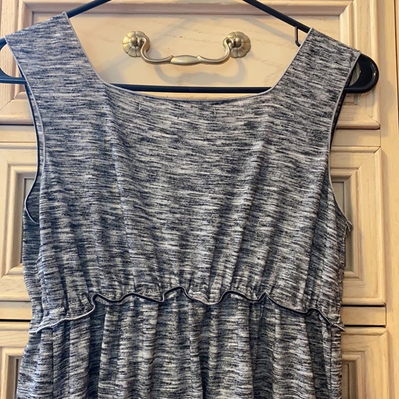 Max Studio Peplum Tank Top - Picture 5 of 6